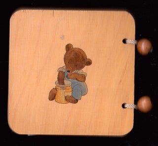 [Brumm und Braun] a Sevi wooden book of The Bear Family.
